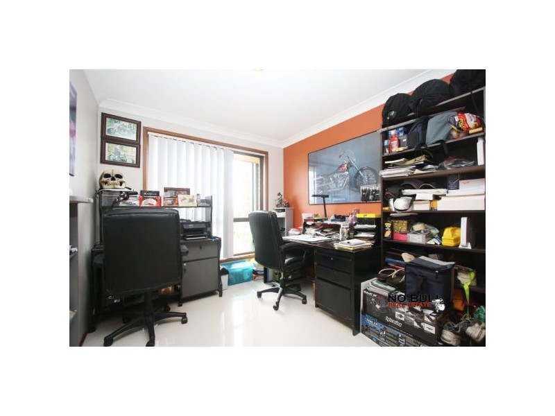 25 Bilba Crescent, Maryland NSW 2287