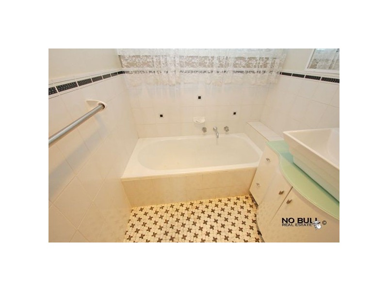 7 Peewee Close, Woodberry NSW 2322