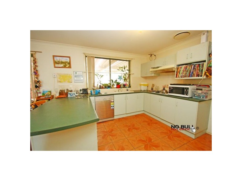 9 Claret Ash Close, Toronto NSW 2283