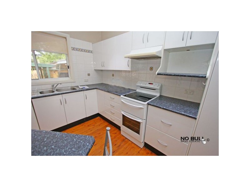 17 Middle Street, Cardiff South NSW 2285