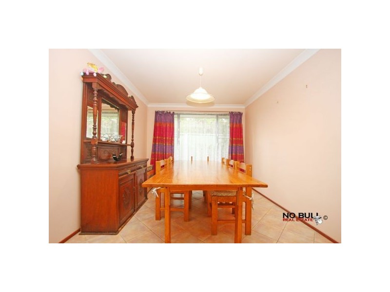 17 Holford Crescent, Thornton NSW 2322