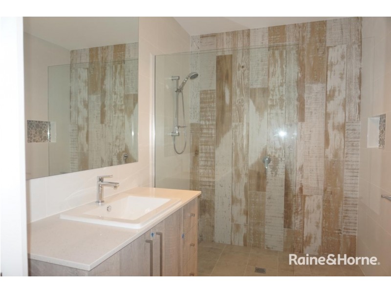 13b Sapphire Crescent, Sapphire Beach NSW 2450