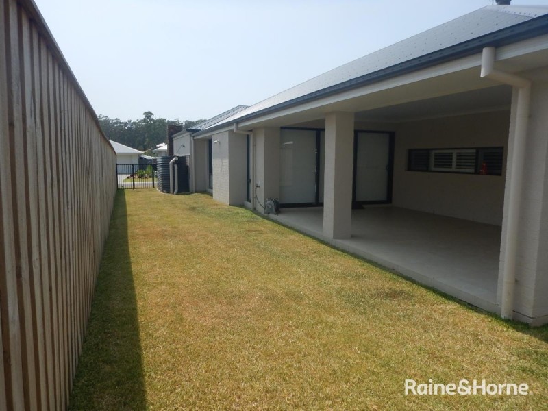 7 Water Vine Street, Sapphire Beach NSW 2450