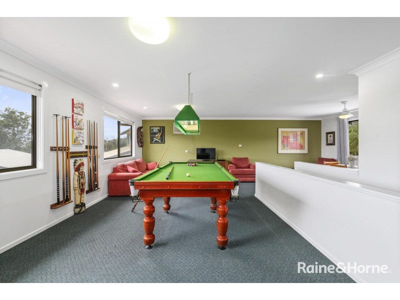 6 Merinda Avenue, Sapphire Beach NSW 2450