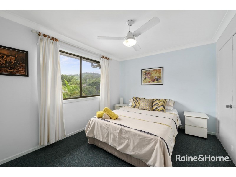 6 Merinda Avenue, Sapphire Beach NSW 2450