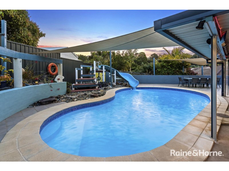 6 Merinda Avenue, Sapphire Beach NSW 2450