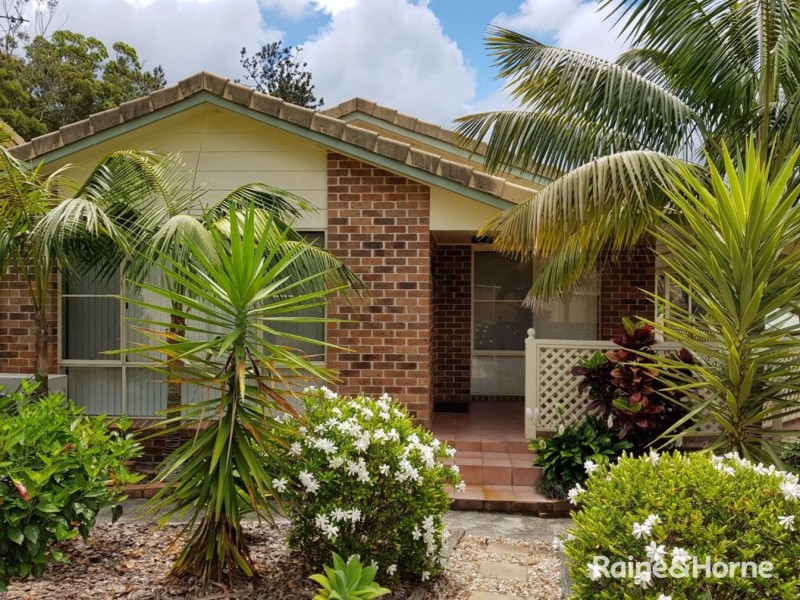 2/55 Diamond Head Drive, Sandy Beach NSW 2456