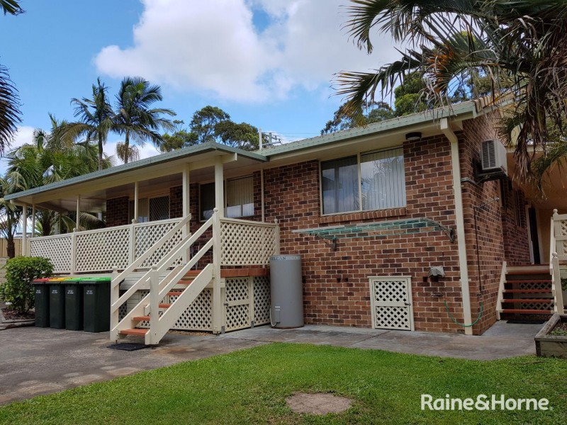 2/55 Diamond Head Drive, Sandy Beach NSW 2456