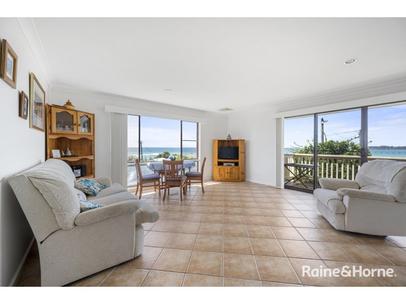 9 Elouera Drive, Sapphire Beach NSW 2450