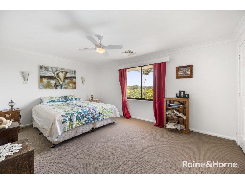 9 Elouera Drive, Sapphire Beach NSW 2450