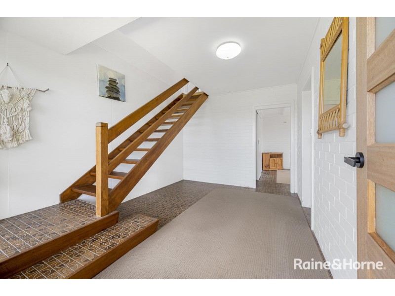 9 Elouera Drive, Sapphire Beach NSW 2450