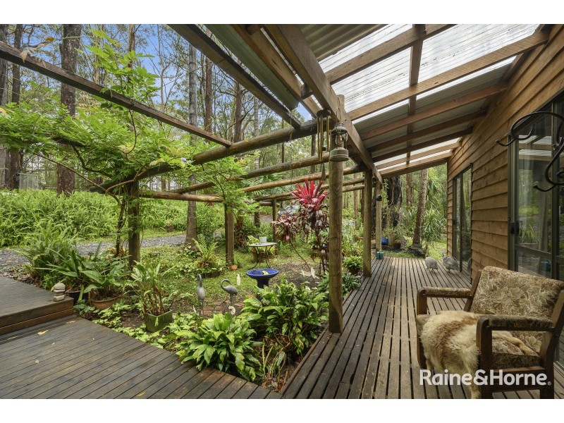 92 Butlers Road, Bonville NSW 2441