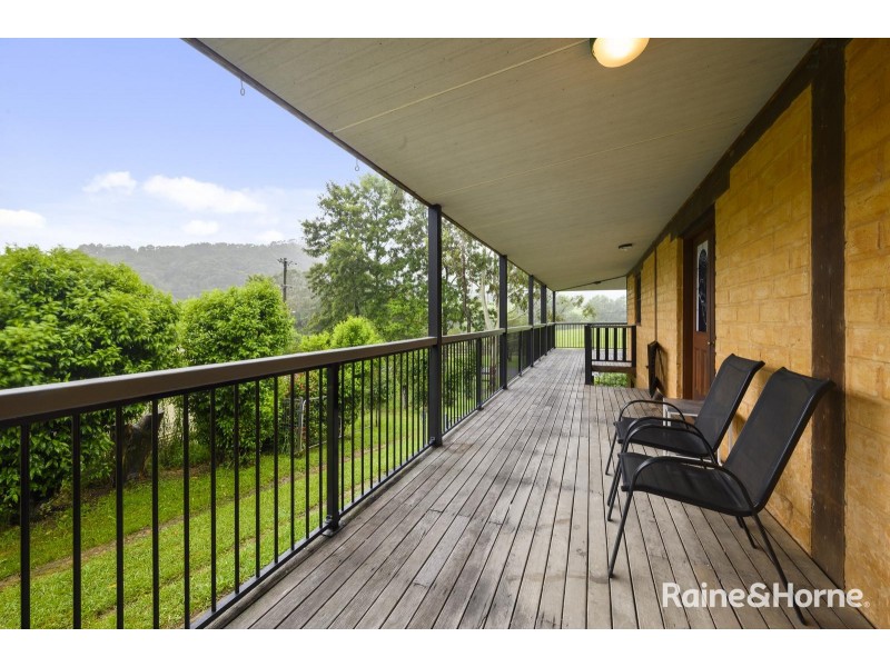 99 Pine Avenue, Ulong NSW 2450