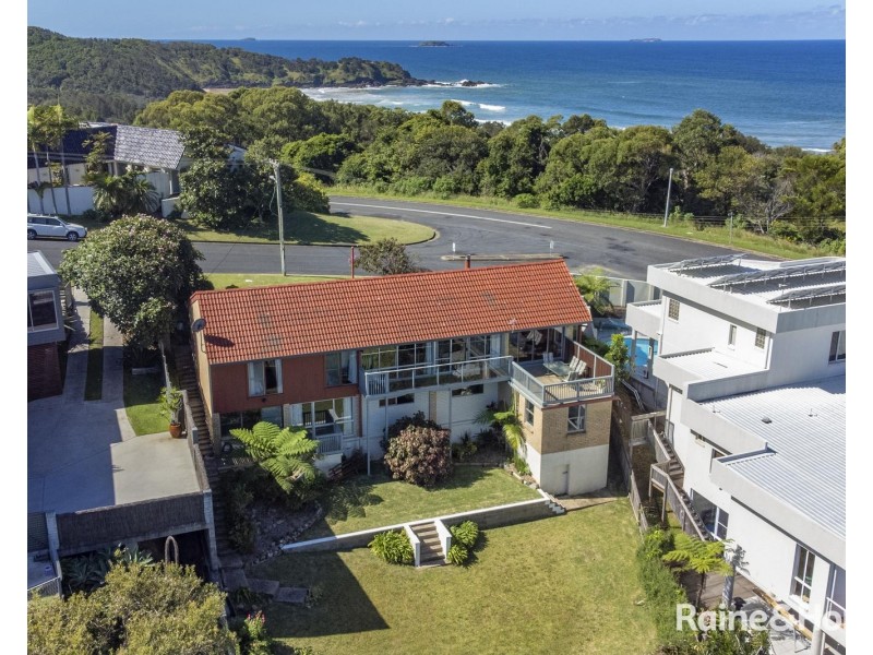 26 Macauleys Headland Drive, Coffs Harbour NSW 2450