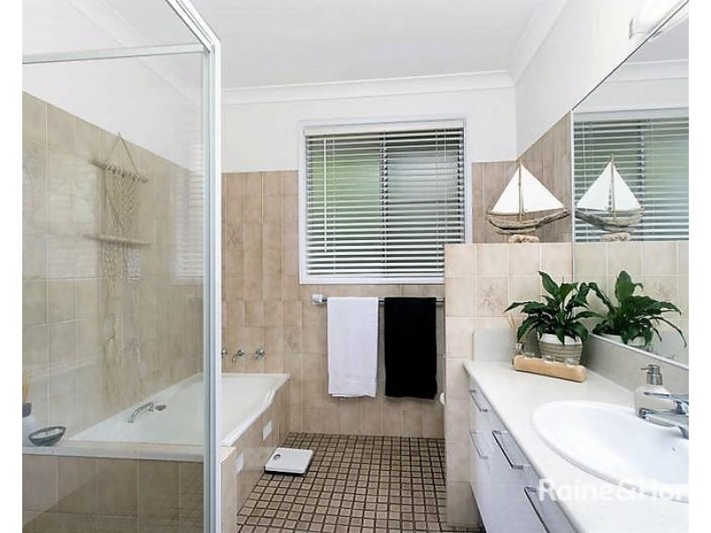 5 Richmond Drive, Coffs Harbour NSW 2450