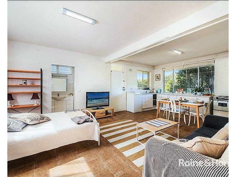 5 Richmond Drive, Coffs Harbour NSW 2450