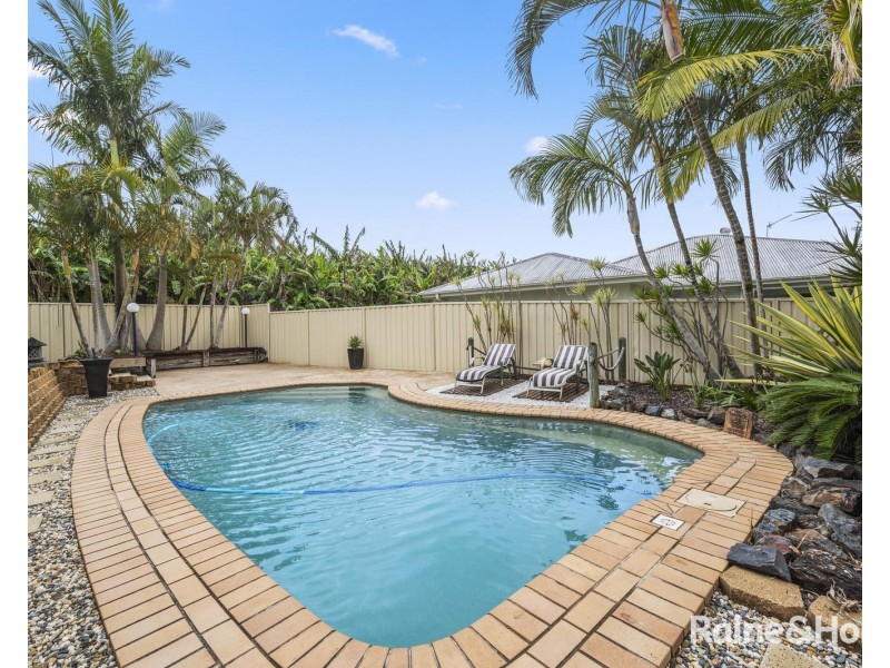 36 Roselands Drive, Coffs Harbour NSW 2450