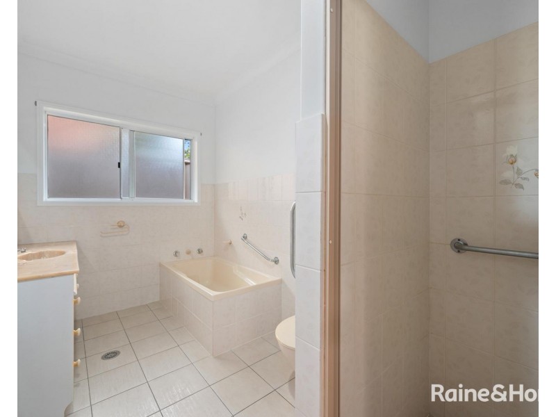 4 Wedgetail Crescent, Boambee East NSW 2452