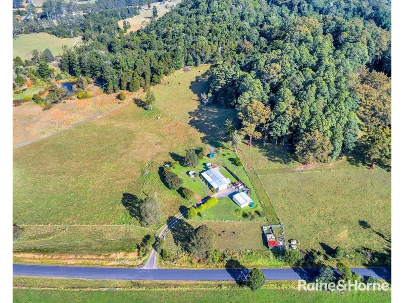 61 Lowanna Road, Lowanna NSW 2450