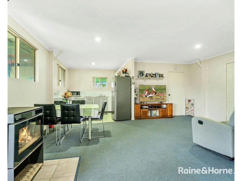 61 Lowanna Road, Lowanna NSW 2450