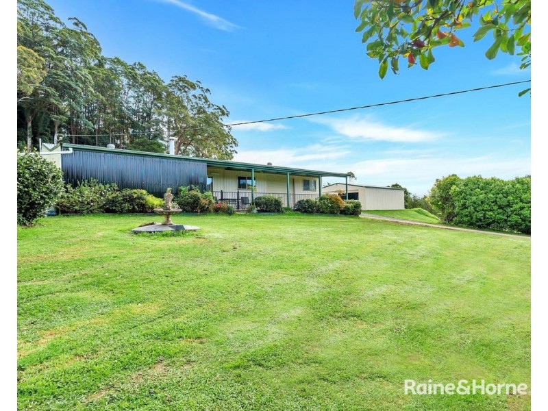 61 Lowanna Road, Lowanna NSW 2450