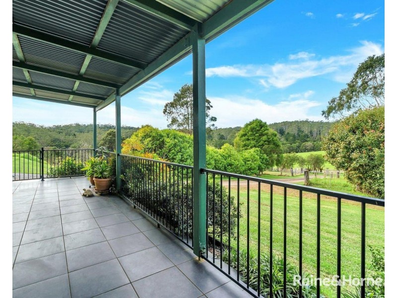 61 Lowanna Road, Lowanna NSW 2450