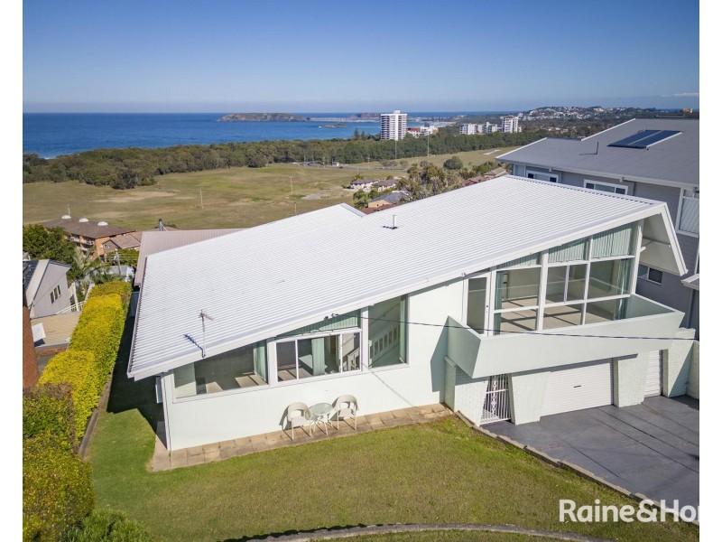4 Macauleys Headland Drive, Coffs Harbour NSW 2450