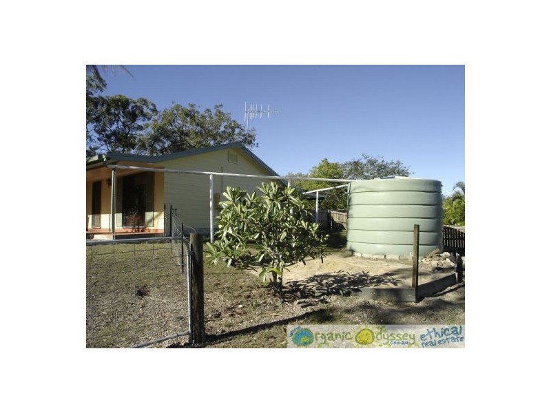 75 Oceanna Court, Deepwater QLD 4674