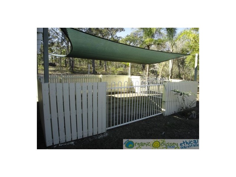 75 Oceanna Court, Deepwater QLD 4674