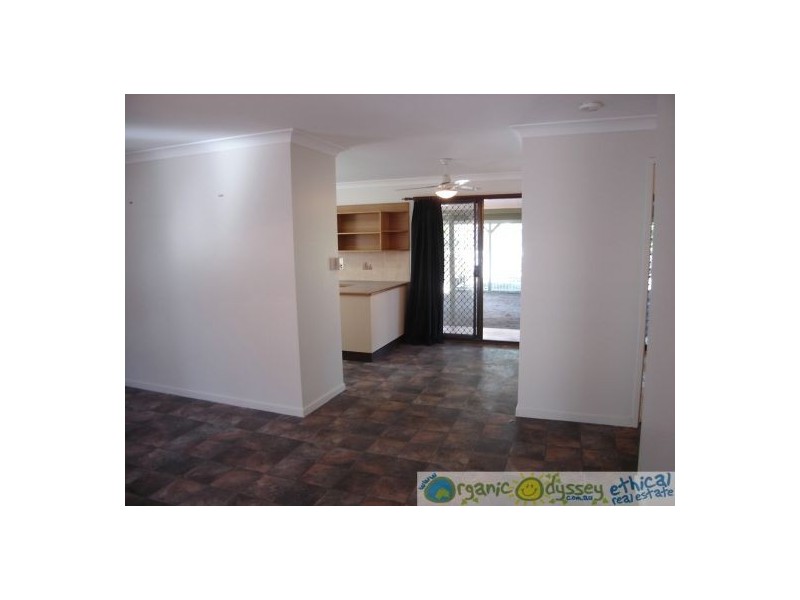 75 Oceanna Court, Deepwater QLD 4674