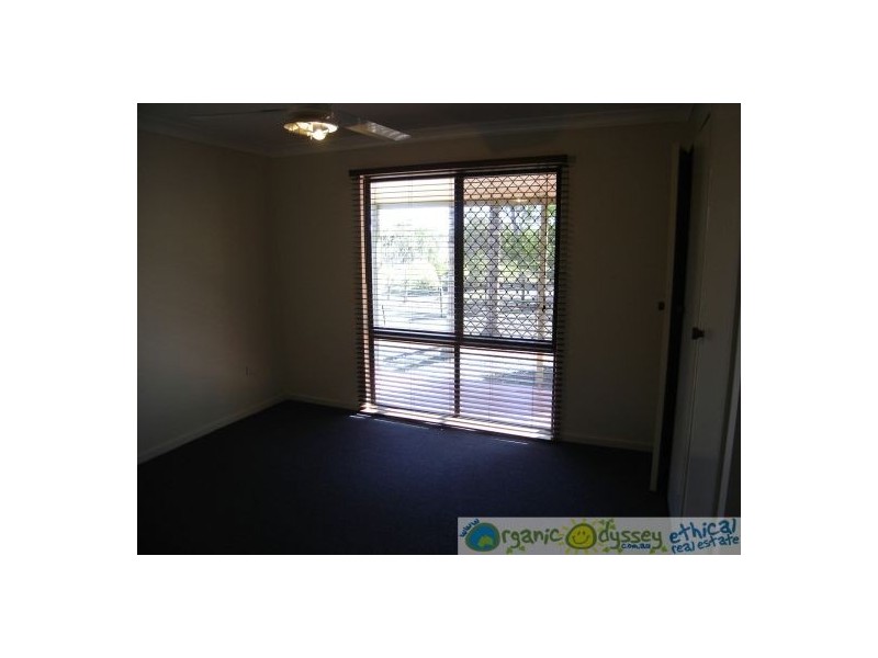 75 Oceanna Court, Deepwater QLD 4674