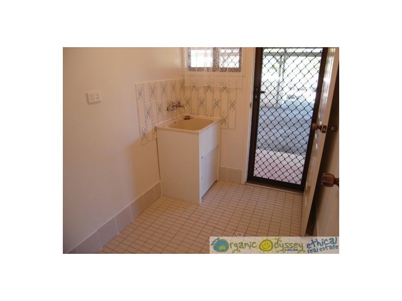75 Oceanna Court, Deepwater QLD 4674