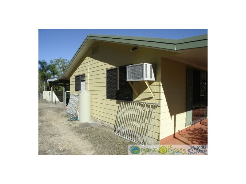 75 Oceanna Court, Deepwater QLD 4674