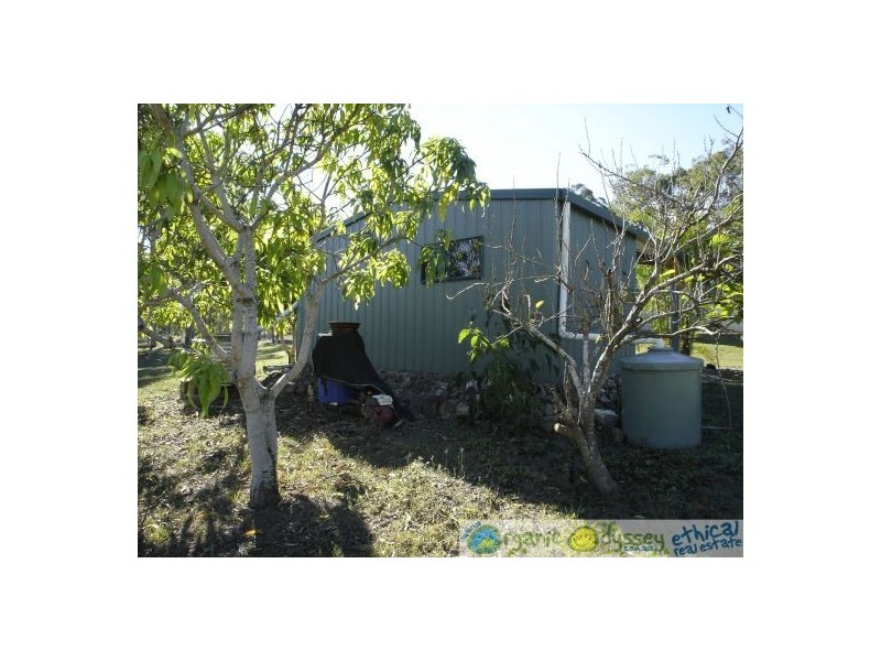 75 Oceanna Court, Deepwater QLD 4674