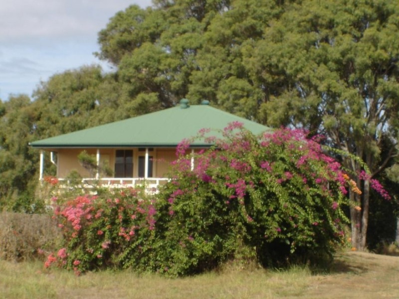 Moore Park Beach QLD 4670