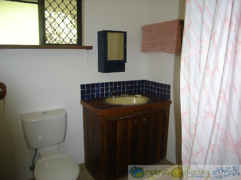 Moore Park Beach QLD 4670