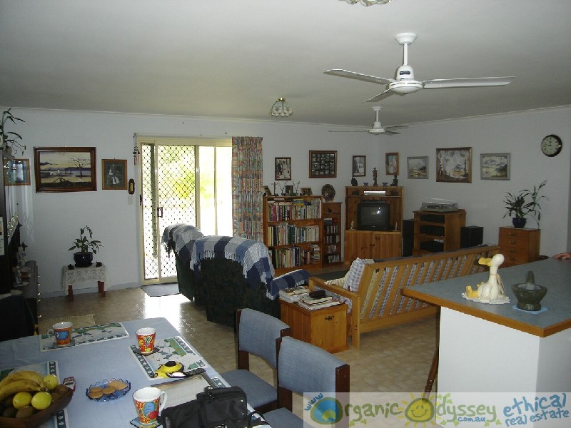 Rules Beach QLD 4674