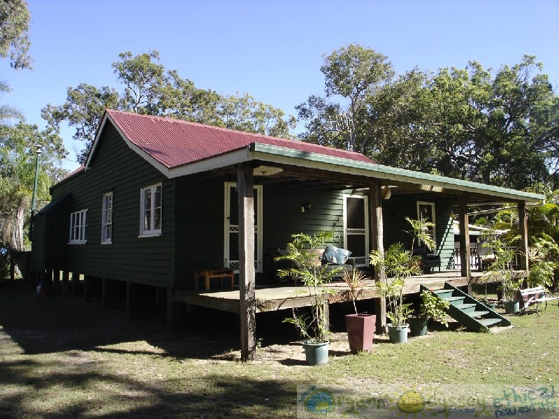 Rules Beach QLD 4674