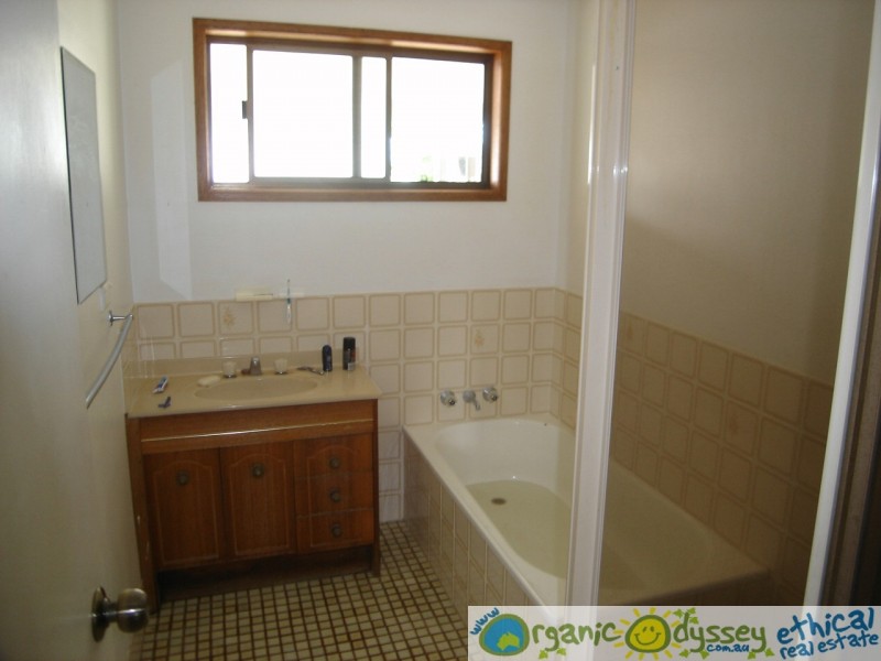 Moore Park Beach QLD 4670