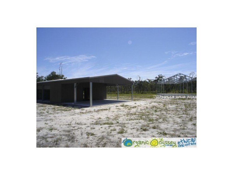 406 Pacific Drive, Deepwater QLD 4674