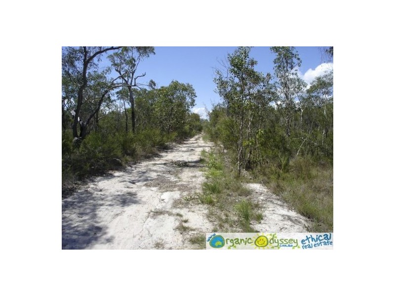 406 Pacific Drive, Deepwater QLD 4674