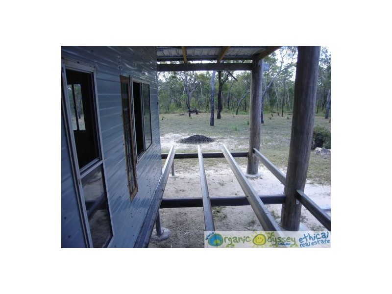 560 Matchbox Road, Deepwater QLD 4674