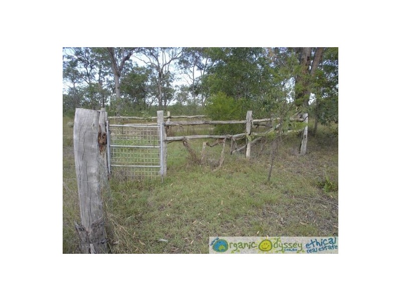 560 Matchbox Road, Deepwater QLD 4674