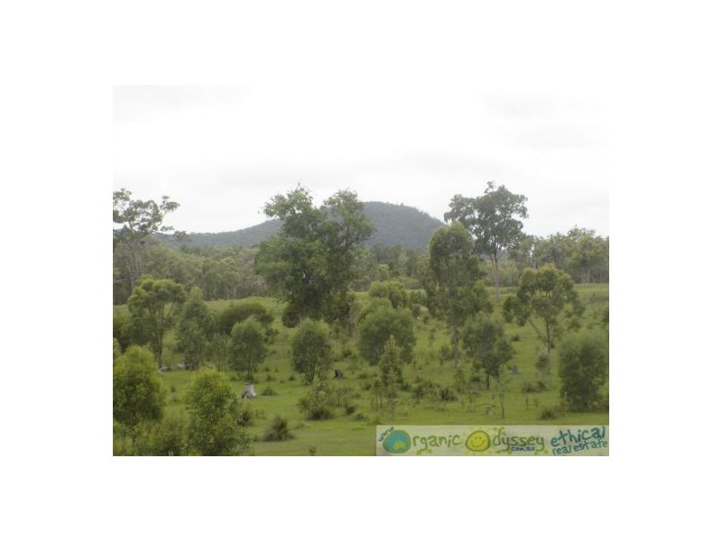 2208 Round Hill Road, Round Hill QLD 4677