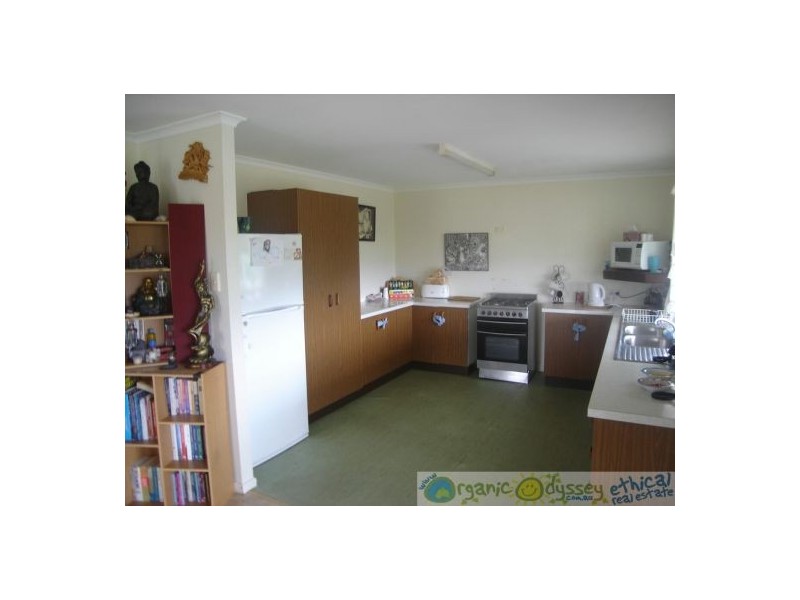 2208 Round Hill Road, Round Hill QLD 4677
