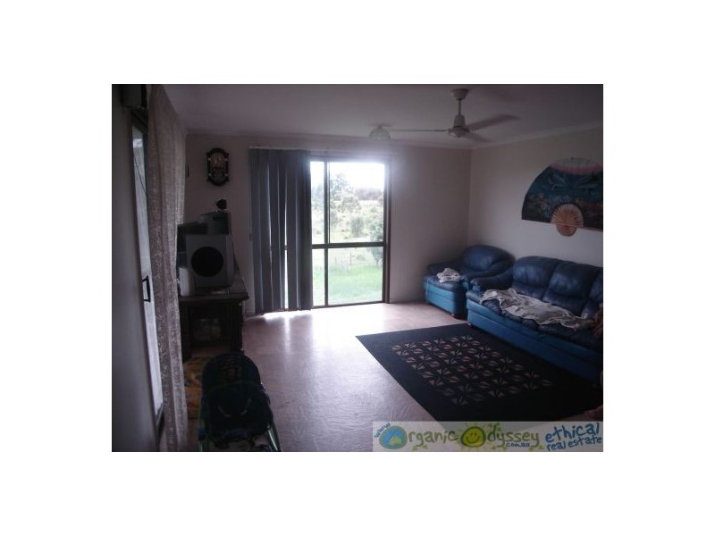 2208 Round Hill Road, Round Hill QLD 4677