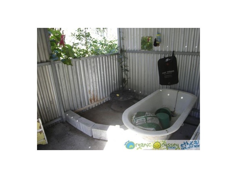 803  Capricornia Dr, Deepwater QLD 4674