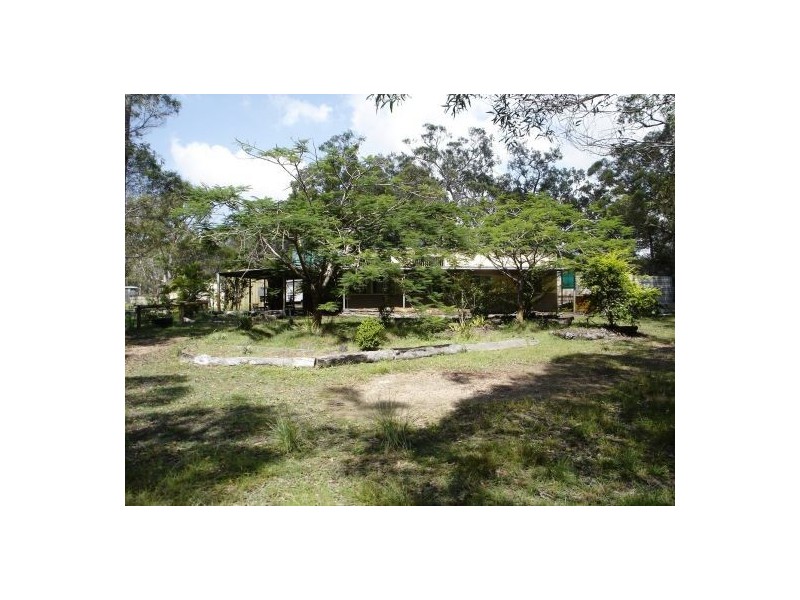 233 Pacific Dr, Deepwater QLD 4674