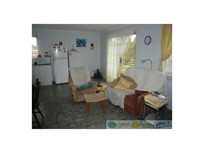 6 Callaghan Street, Rosedale QLD 4674