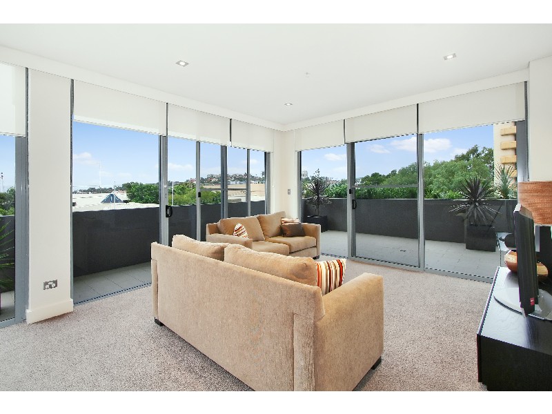 Cnr Smith and Young Streets, Wollongong NSW 2500